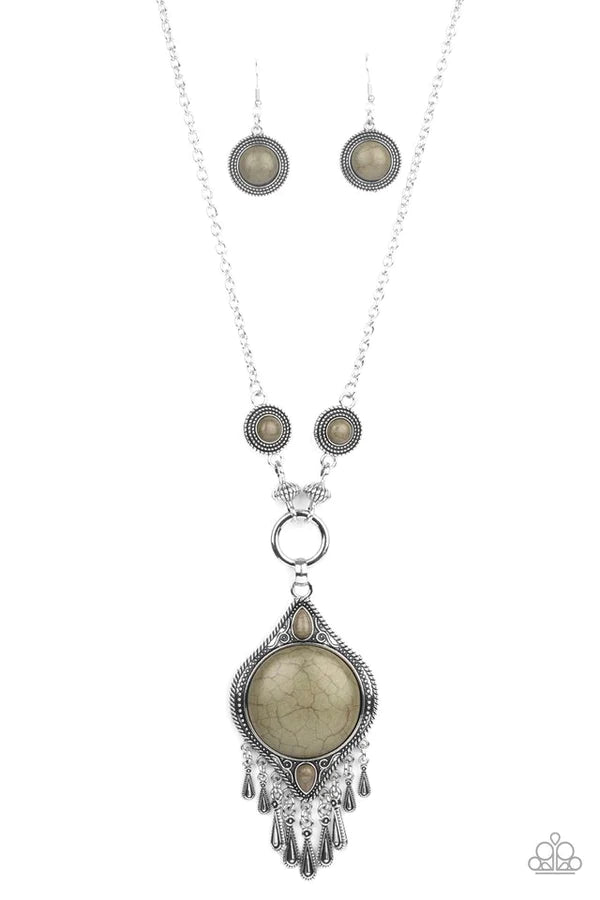 Majestic Mountaineer - Oversized Green Encased Onion-Shape Southwestern Decorated Texture Accent Teardrop Medallion Stone Necklace N#787