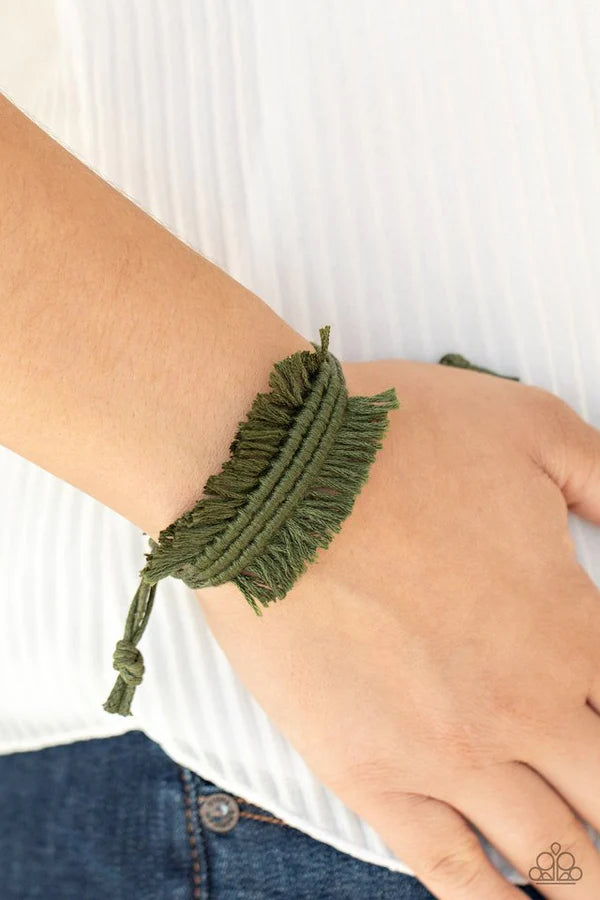 Make Yourself at HOMESPUN - Green Twine Fringe Bracelet B#065