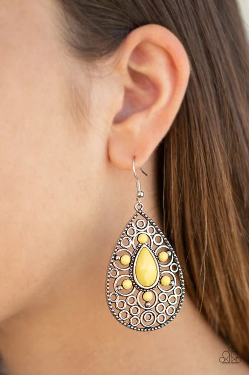Modern Garden - Oversized Yellow Faceted Flower Frill Teardrop Earrings E#2403