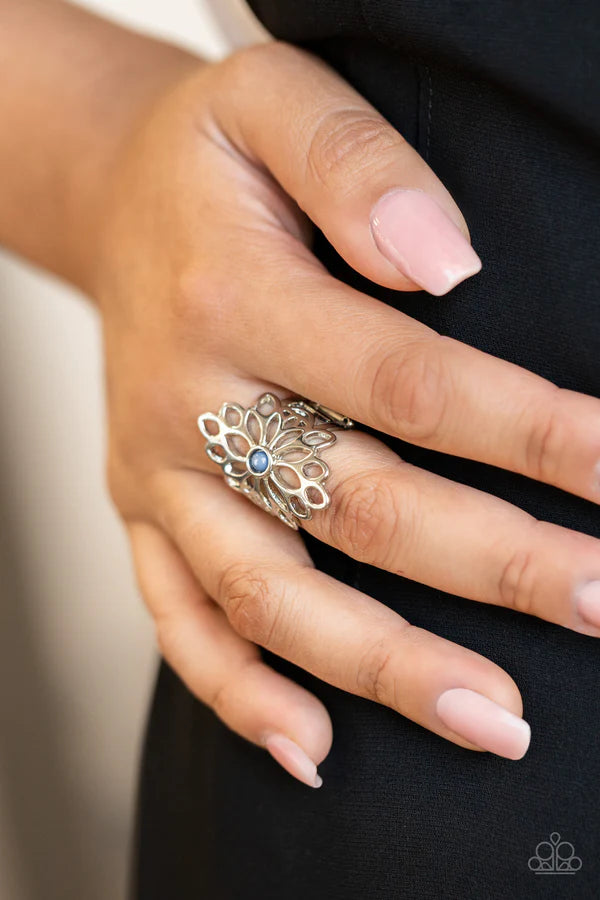Perennial Daydream - Spring Lake Blue Airy Floral Petal Bloom Ring R#936