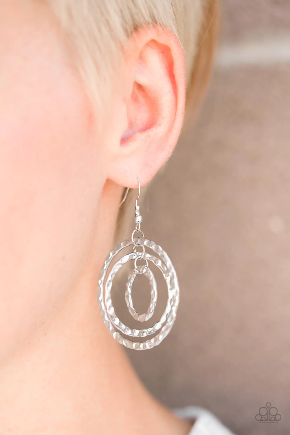 Radical Ripple - Oversized Silver Hammered Rippling Shimmer Dizzying Lure Trio Hoops Earrings E#1312