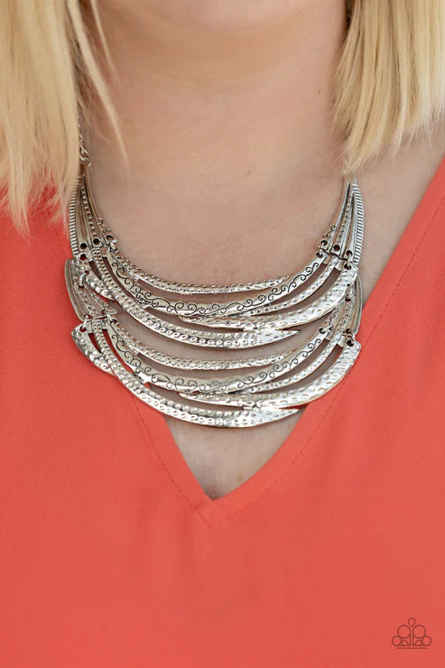 Read Between the VINES - Silver Overlap Exaggerated Stamped Hammered Plate Abstract Vine Necklace N#2554
