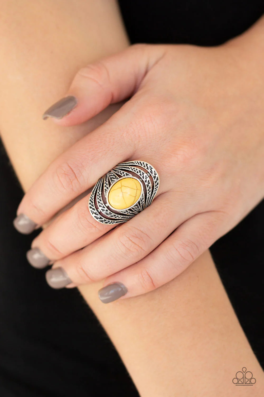 Royal Roamer - Oversized Yellow (Sunny) Airy Tribal Textured Stone Ring R#876