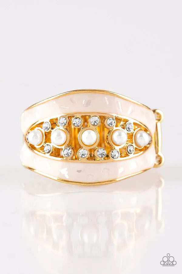 Royal Treasury - Oversized Gold Flecked Shell Iridescent Shimmer Bubbly Pearl Drop Encrusted Perl Ring R#1298