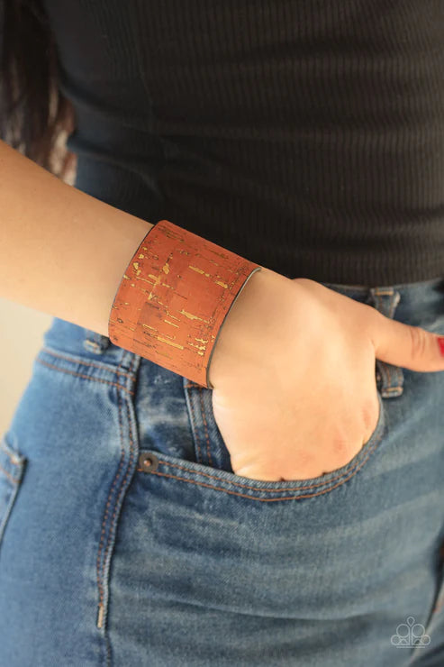 Up To Scratch - Oversized Orange/Gold Scratched Shimmer Cork Cuff Bracelet B#2541