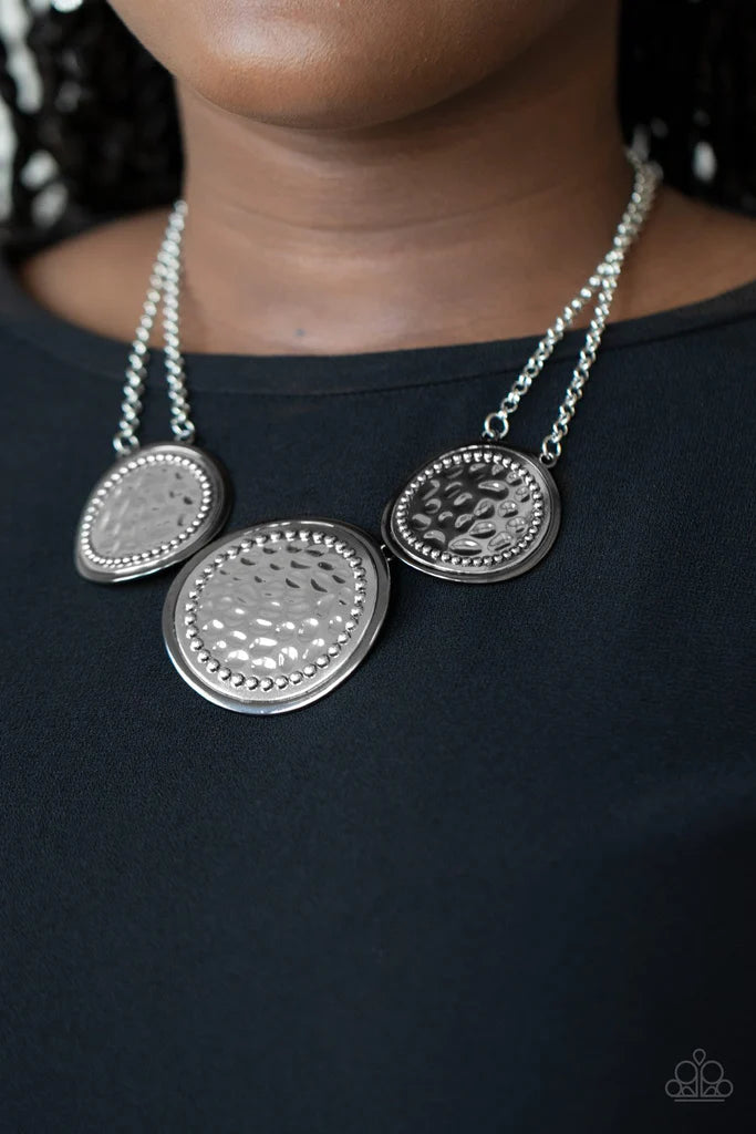 Gladiator Glam - Oversized Silver Trio Warped Hammered Gladiator Industrial Necklace N#2558